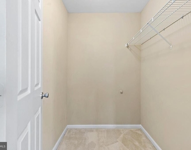 13129 Englishwood Lane - Photo Thumbnail 36