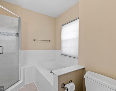 13129 Englishwood Lane - Photo Thumbnail 24