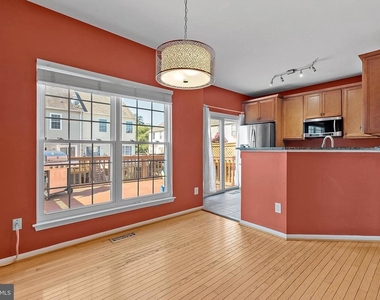 13129 Englishwood Lane - Photo Thumbnail 8