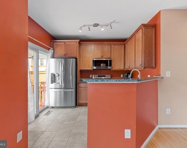 13129 Englishwood Lane - Photo Thumbnail 10