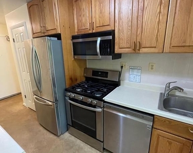 4108 Mangalore Drive - Photo Thumbnail 13