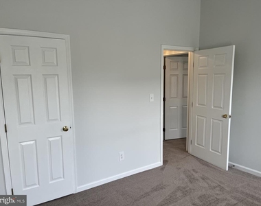 1786 Brentridge Street - Photo Thumbnail 15