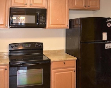 316 Cherry Court - Photo Thumbnail 7