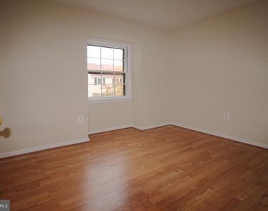 316 Cherry Court - Photo Thumbnail 19