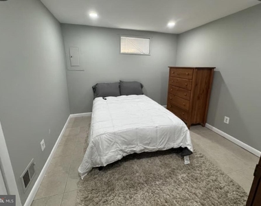 5710 Dannys Pl - Photo Thumbnail 6