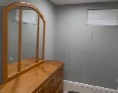 5710 Dannys Pl - Photo Thumbnail 12