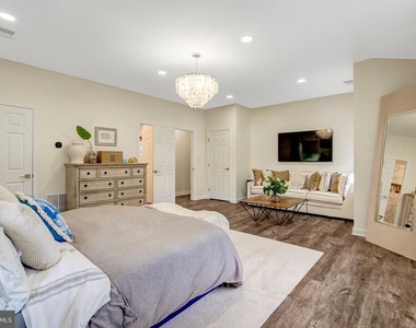 5410 Montgomery Street - Photo Thumbnail 25
