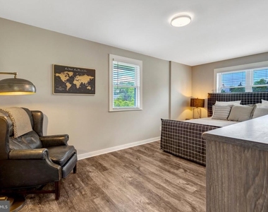 5410 Montgomery Street - Photo Thumbnail 42