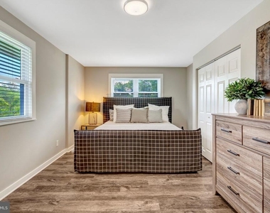 5410 Montgomery Street - Photo Thumbnail 43