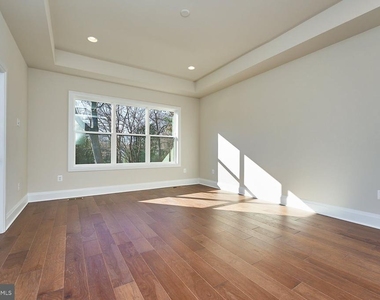 6845 Churchill Road - Photo Thumbnail 17