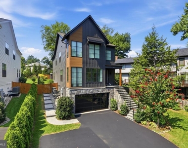 6845 Churchill Road - Photo Thumbnail 37