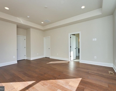 6845 Churchill Road - Photo Thumbnail 19