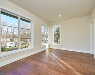 6845 Churchill Road - Photo Thumbnail 28