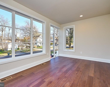 6845 Churchill Road - Photo Thumbnail 13