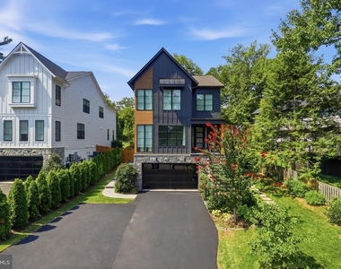 6845 Churchill Road - Photo Thumbnail 36