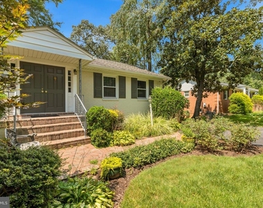 4314 Argonne Drive - Photo Thumbnail 2