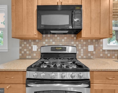 4314 Argonne Drive - Photo Thumbnail 8