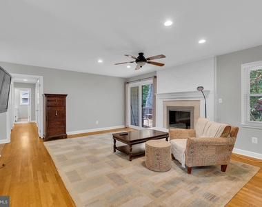 4314 Argonne Drive - Photo Thumbnail 9