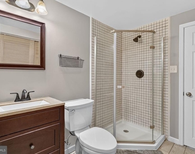 7331 Rolling Oak Lane - Photo Thumbnail 25