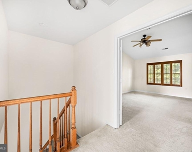 2902 Jessica Court - Photo Thumbnail 28