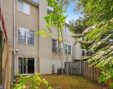 2902 Jessica Court - Photo Thumbnail 52