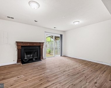 2902 Jessica Court - Photo Thumbnail 45