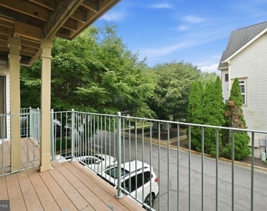11876 Breton Court - Photo Thumbnail 20