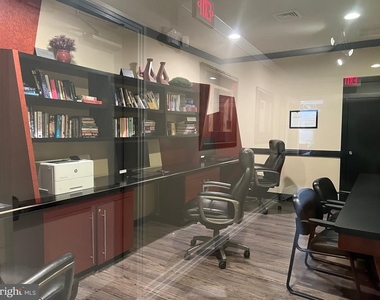 9490 Virginia Center Boulevard - Photo Thumbnail 18