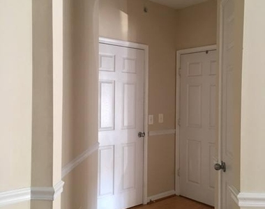 9490 Virginia Center Boulevard - Photo Thumbnail 5