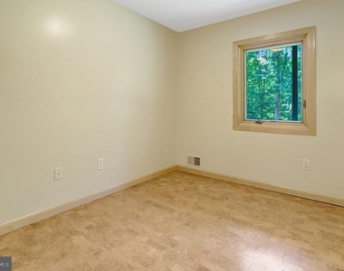 6030 Berwynd Road - Photo Thumbnail 46