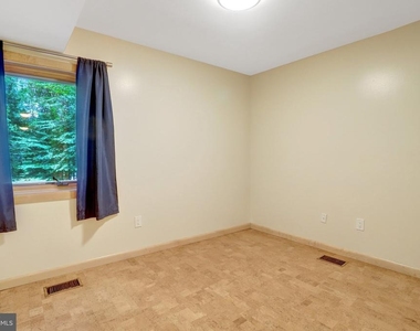 6030 Berwynd Road - Photo Thumbnail 54
