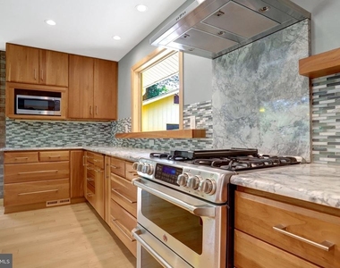 6030 Berwynd Road - Photo Thumbnail 16