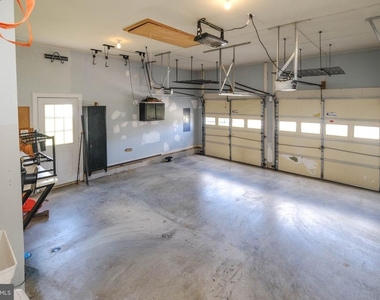 109 Kabardin Court - Photo Thumbnail 52