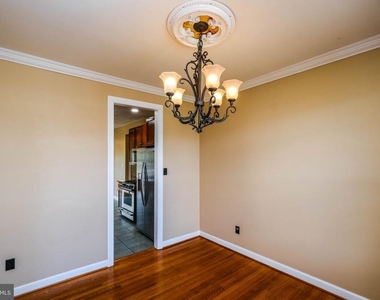 109 Kabardin Court - Photo Thumbnail 8