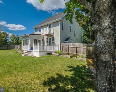 109 Kabardin Court - Photo Thumbnail 44