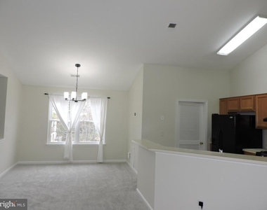 207c Fernwood Place - Photo Thumbnail 2