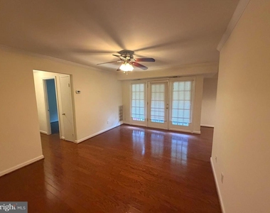 3814 Lyndhurst Drive - Photo Thumbnail 1