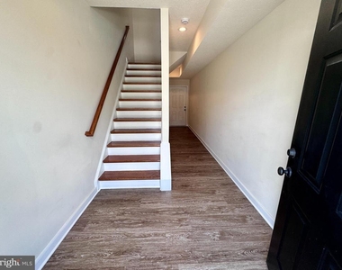 1008 Wicklow Drive - Photo Thumbnail 3