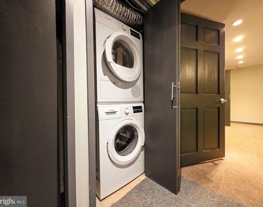 536 E Glendale Avenue - Photo Thumbnail 23