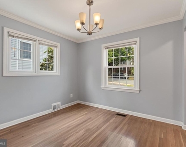 6134 11th Road N - Photo Thumbnail 9