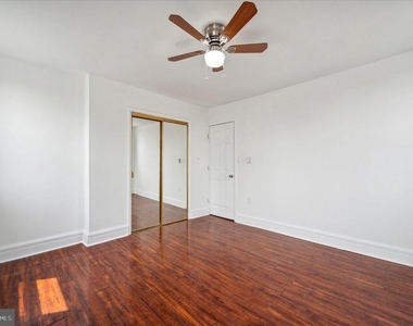 2201 S Hicks Street - Photo Thumbnail 18
