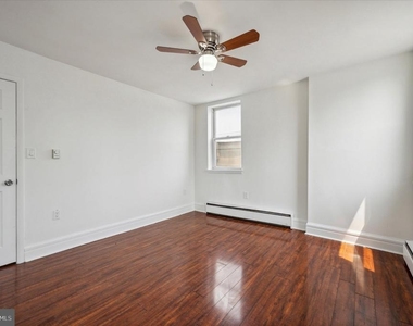 2201 S Hicks Street - Photo Thumbnail 16
