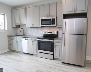 3718 Haverford Avenue - Photo Thumbnail 3