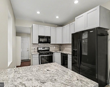 2238 Oakford Street - Photo Thumbnail 9