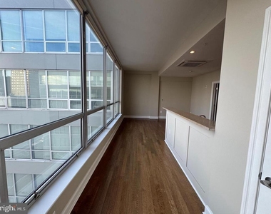 2040 Market Street - Photo Thumbnail 1