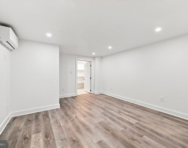 5601 Hunter Street - Photo Thumbnail 6