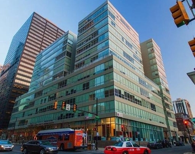 2040 Market - Photo Thumbnail 11
