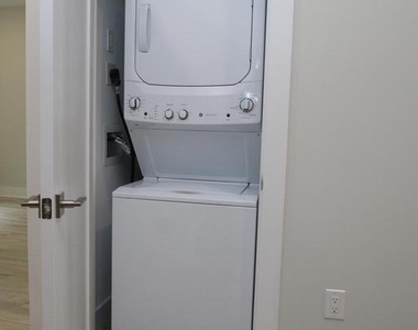 3718 Haverford Avenue - Photo Thumbnail 10