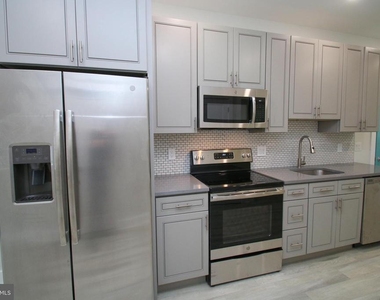 3718 Haverford Avenue - Photo Thumbnail 3
