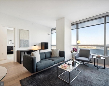 2930 Walnut Street - Photo Thumbnail 5
